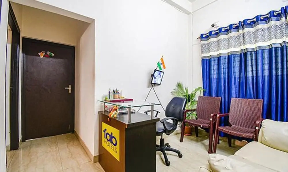 FabHotel Moon Residency