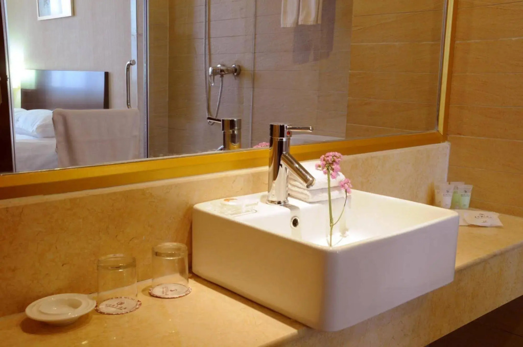 Zhengzhou Dahe Business Hotel
