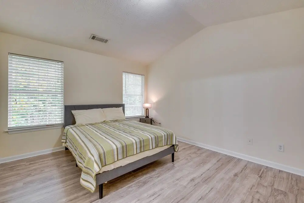 Bright Decatur Townhome ~ 10 Mi to Atlanta!