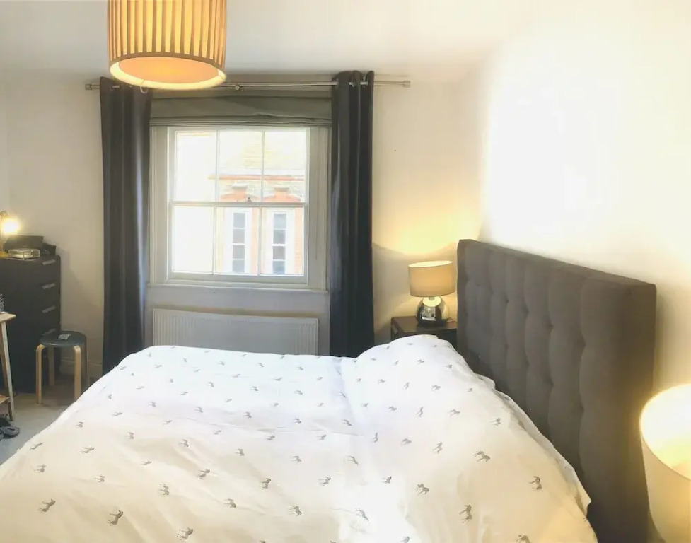 Beautiful 1 Bed Apartment Mayfair London, England