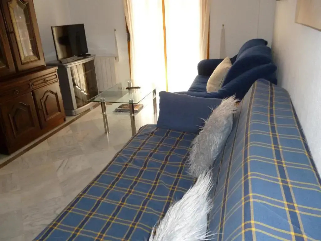 APARTAMENTO CENTRO N V 1+free parking