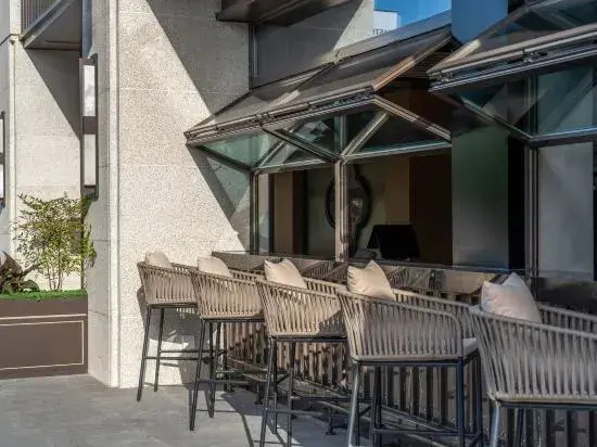 Yangzhou Slender West Lake Tongpai Hotel