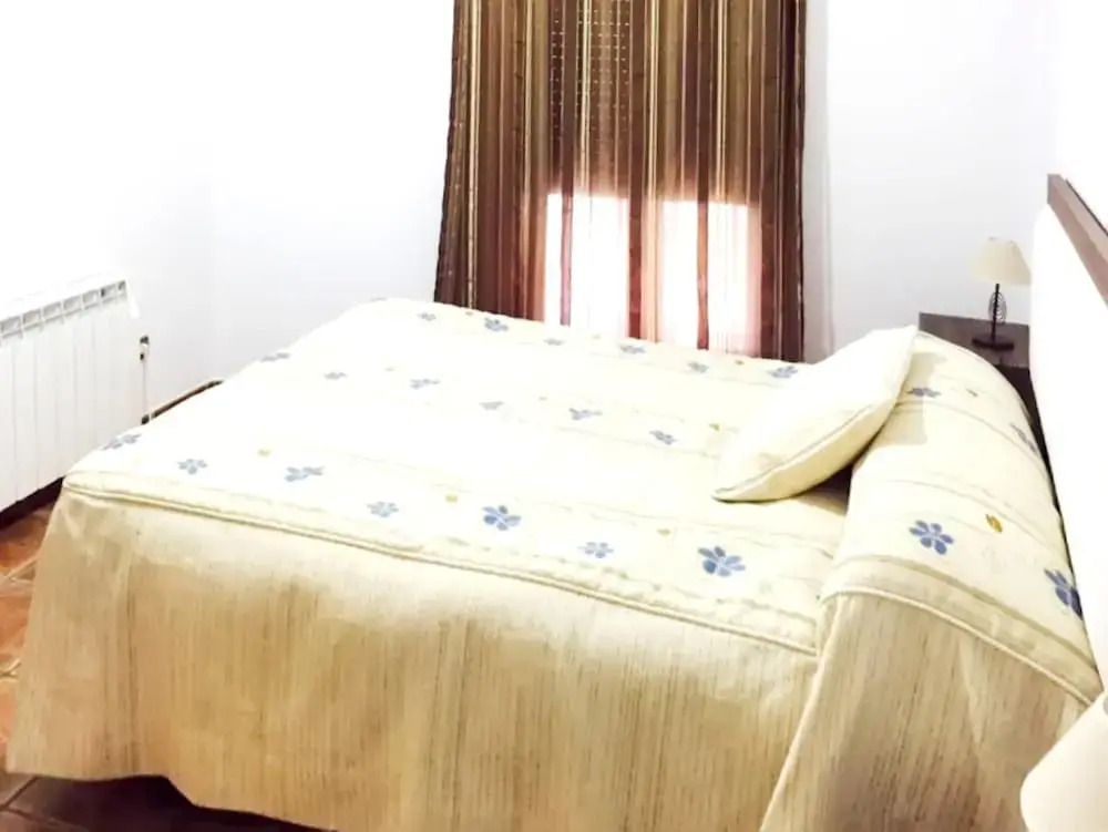 House With 2 Bedrooms in Setenil de las Bodegas, With Wonderful Mounta