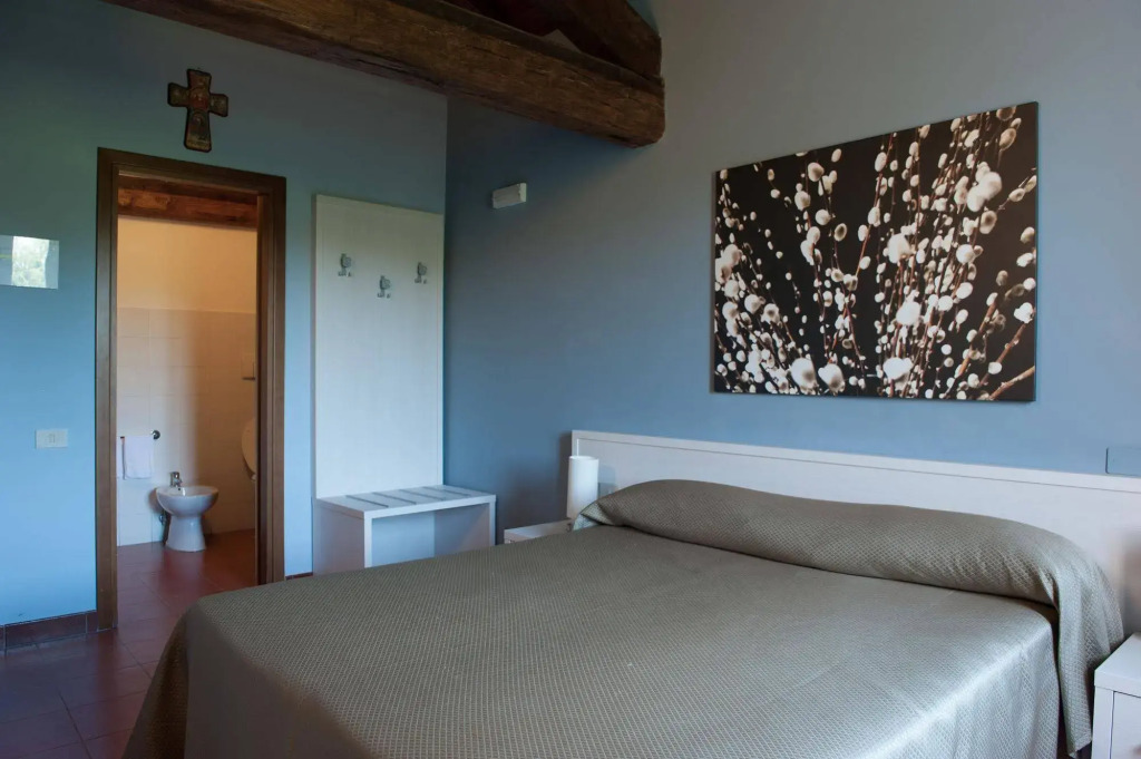 Hotel Capranica
