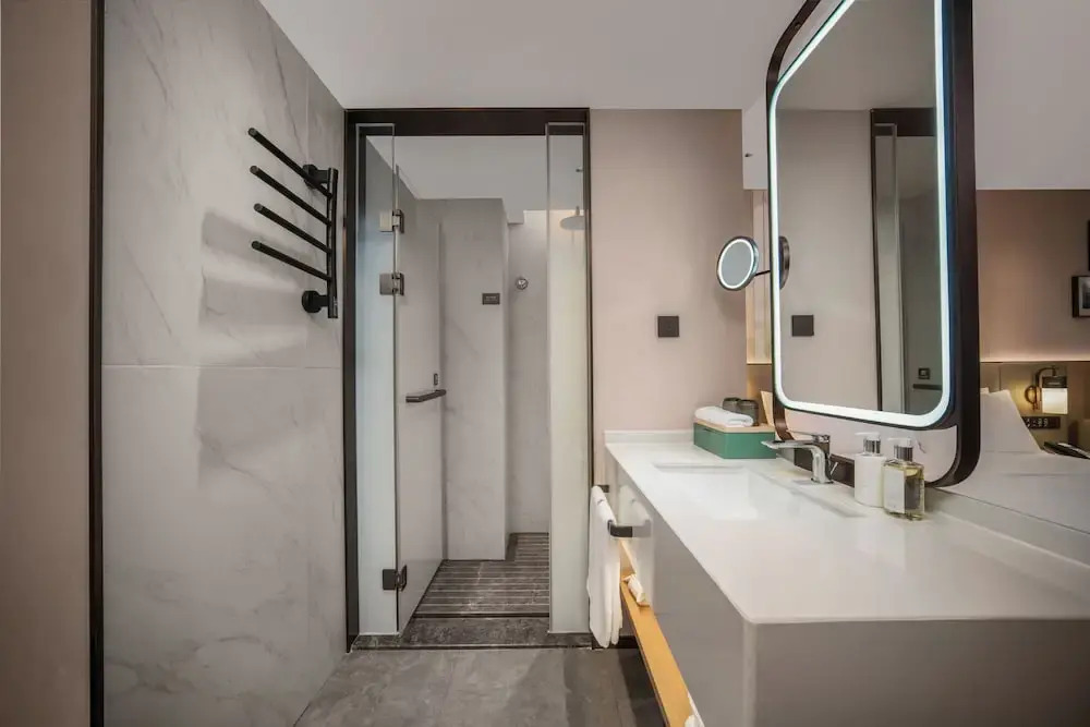 Holiday Inn Yiwu Center by IHG