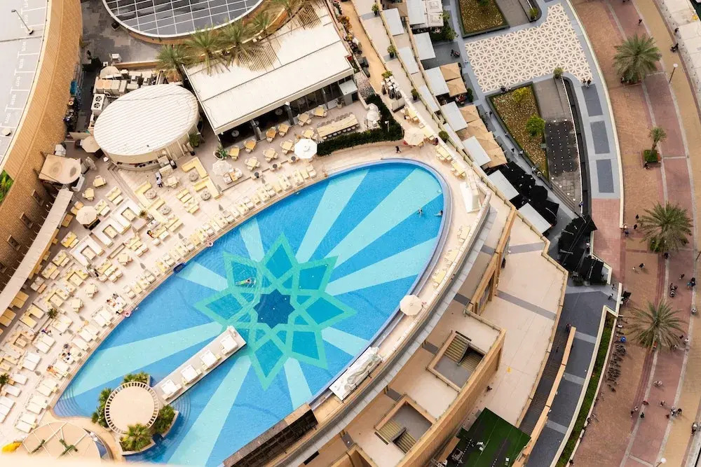 JW Marriott Marina Residence By Luxe Living Collection - Wane By Somiya Infinity Pool