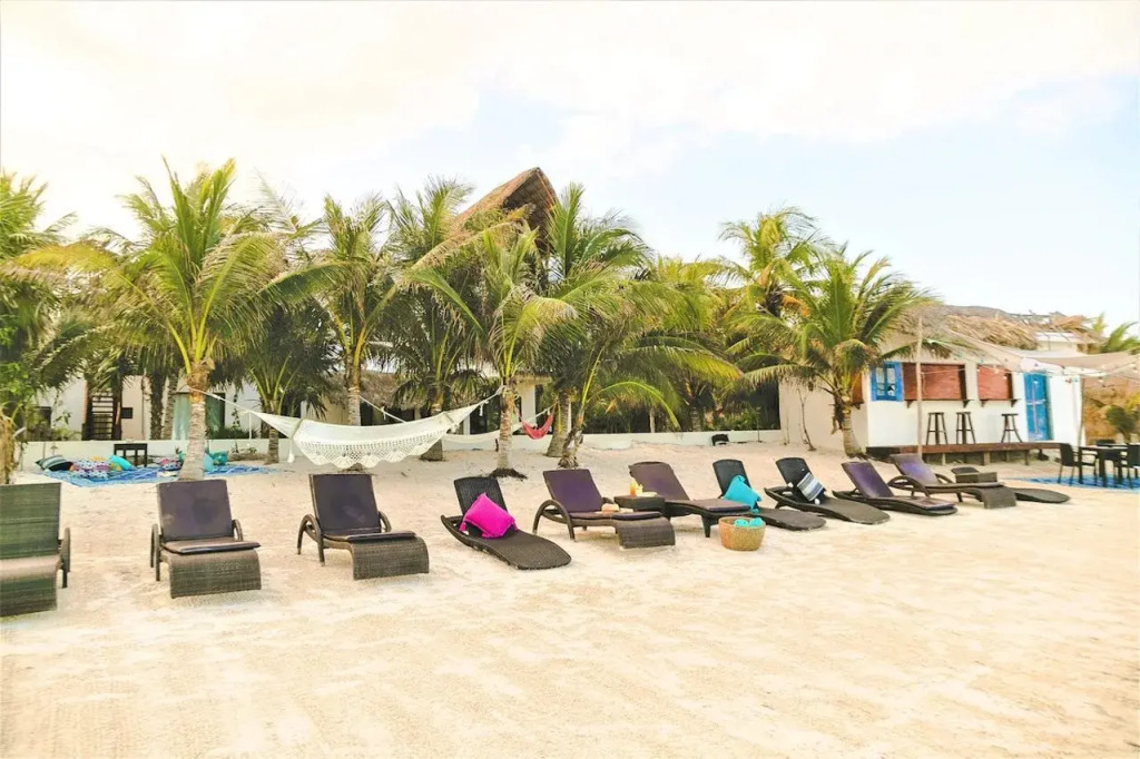 Hotel Boutique La Puerta Azul Beachfront - Adults Only