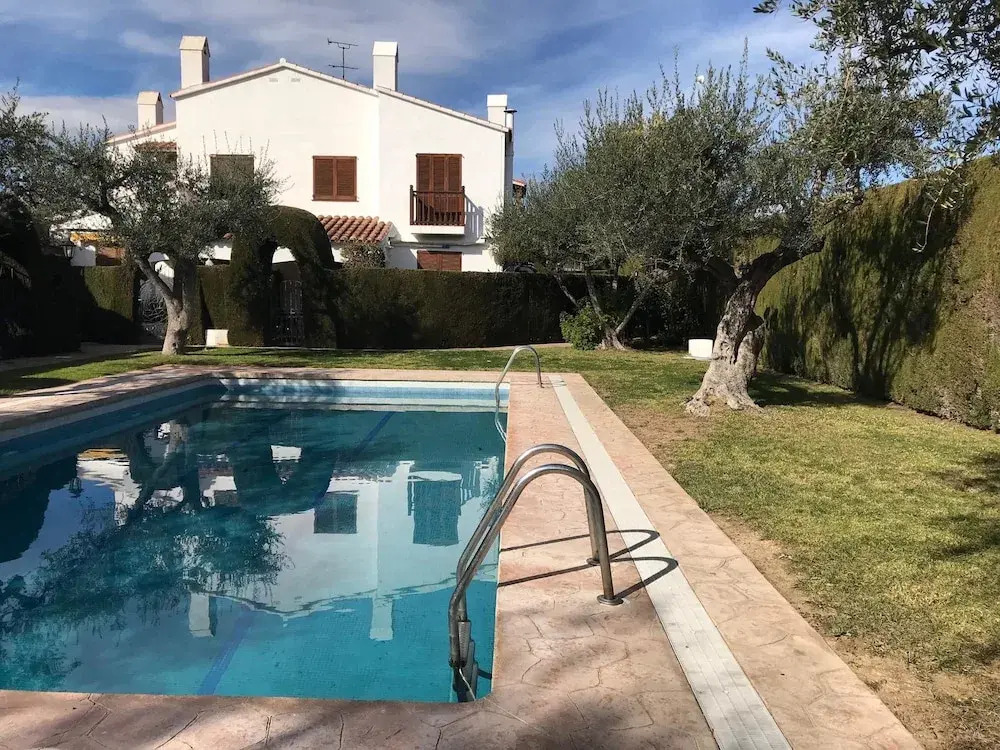 Casa Adosada Mart La Dorada con Piscina Comunitaria - 103D