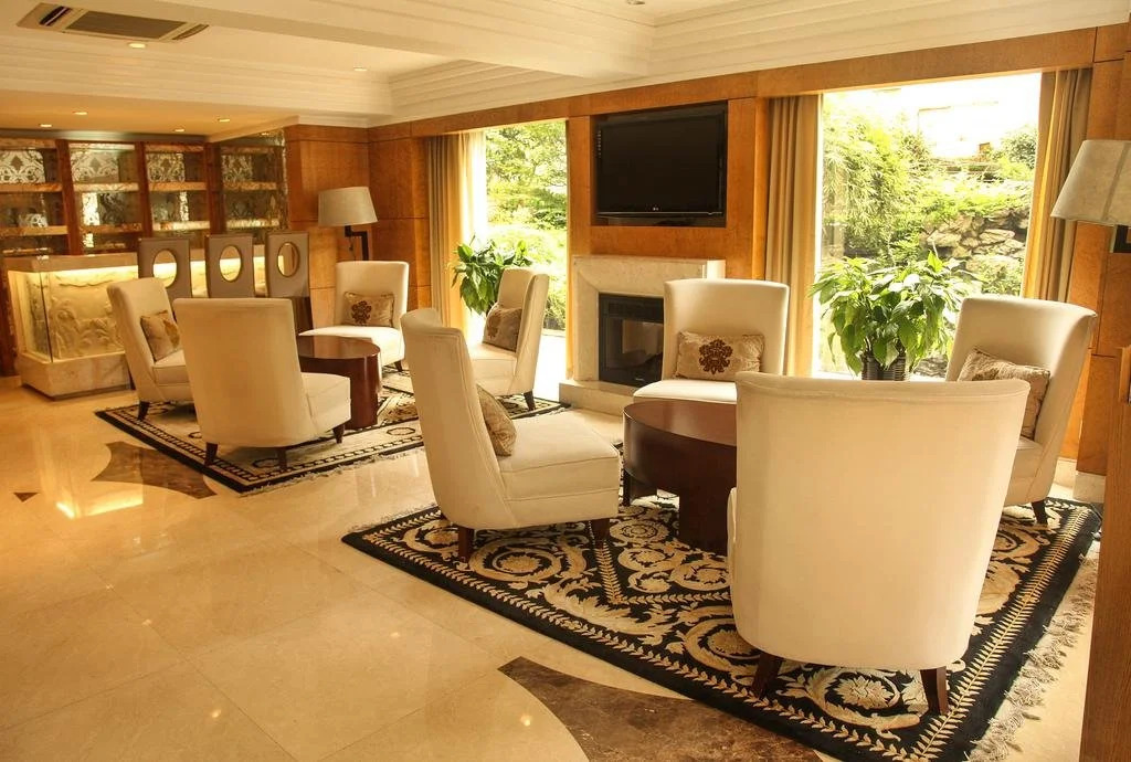 Justin Court Hotel