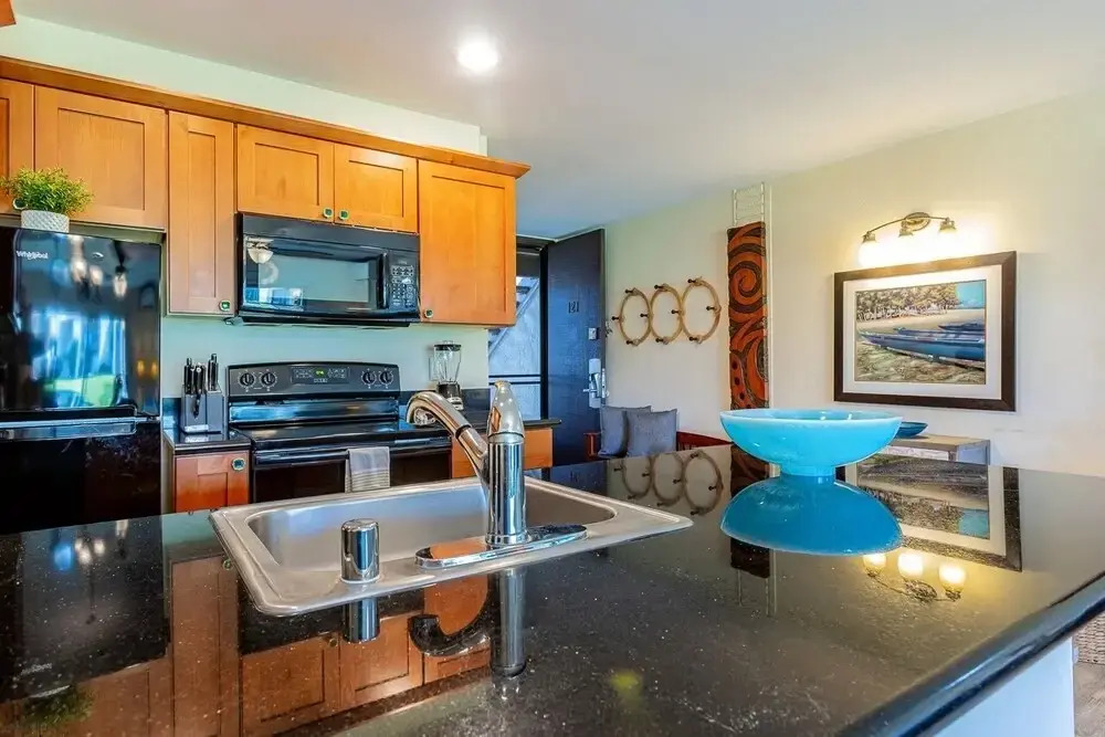 Hale Kamaole 121 1 Bedroom Condo