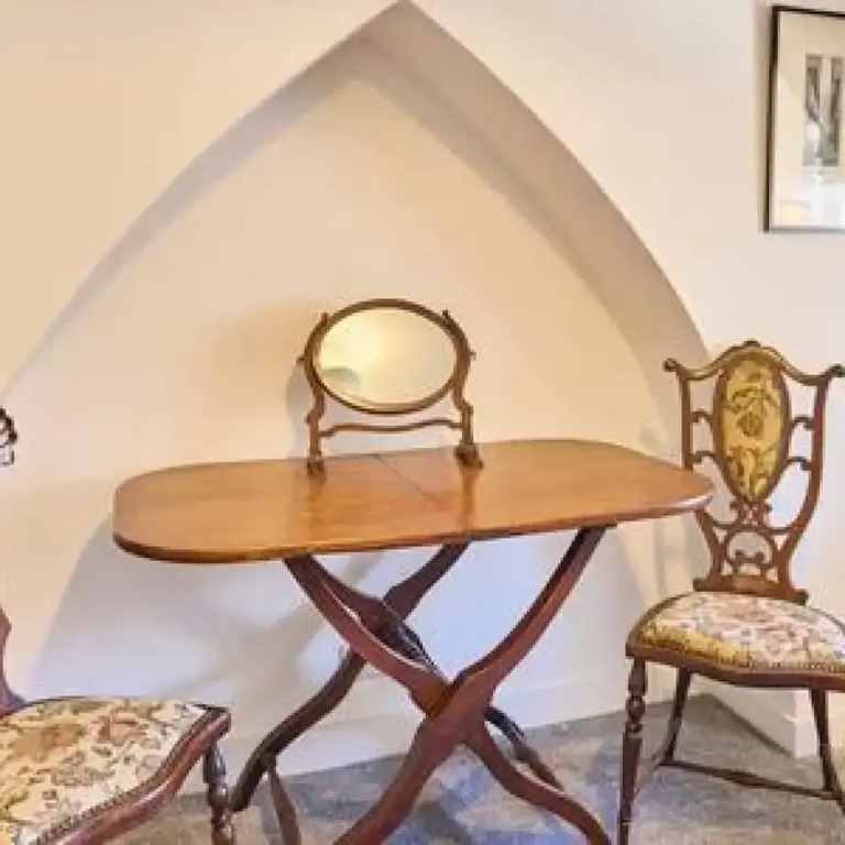Host & Stay - St Radigunds House