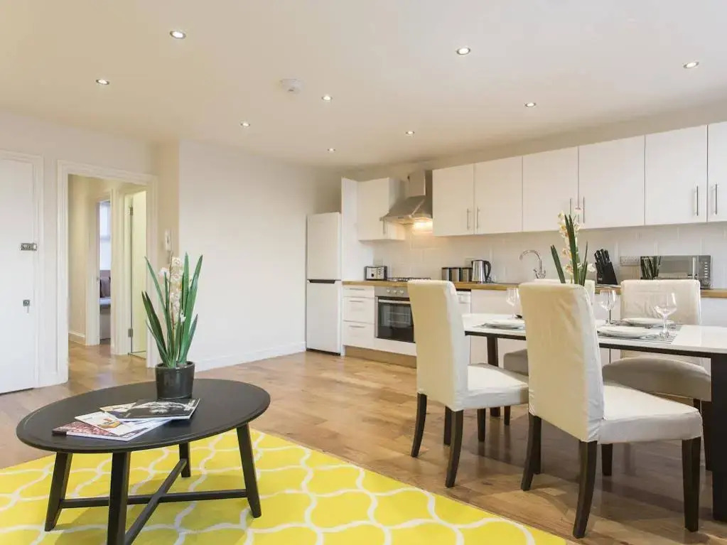 Luxton Apartments Notting Hill