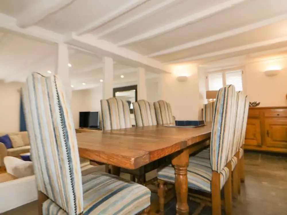 Great Western Farmhouse