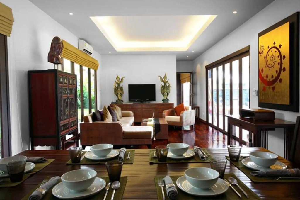 Villa Mandaya by Holiplanet