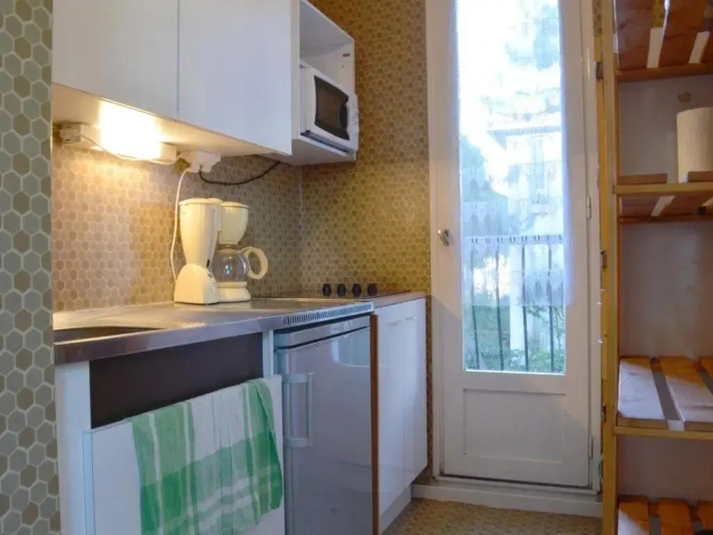 Appartement Argelès-sur-Mer, 2 pièces, 4 personnes - FR-1-225-87