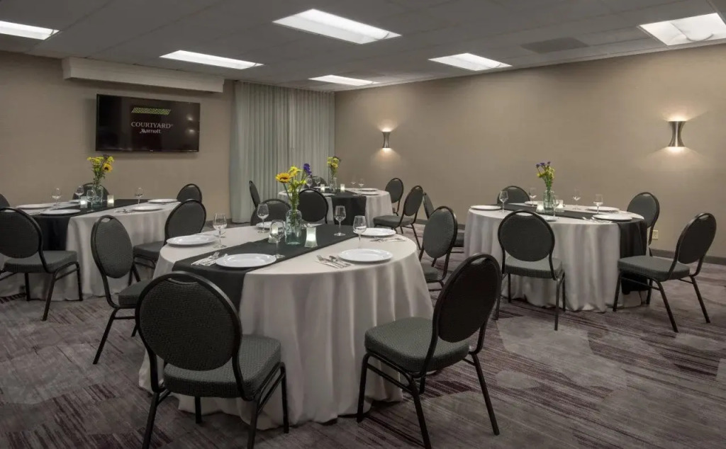 Courtyard by Marriott Mt. Laurel