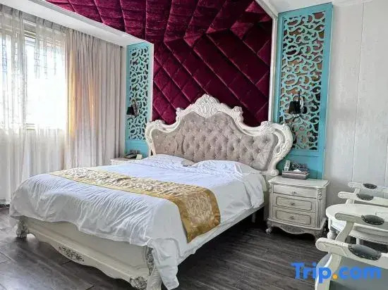 Yueshangchen Boutique Hotel