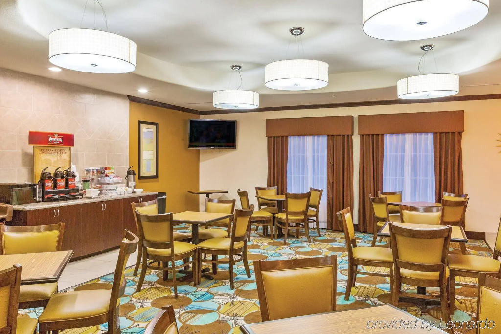 Spark By Hilton Missouri City