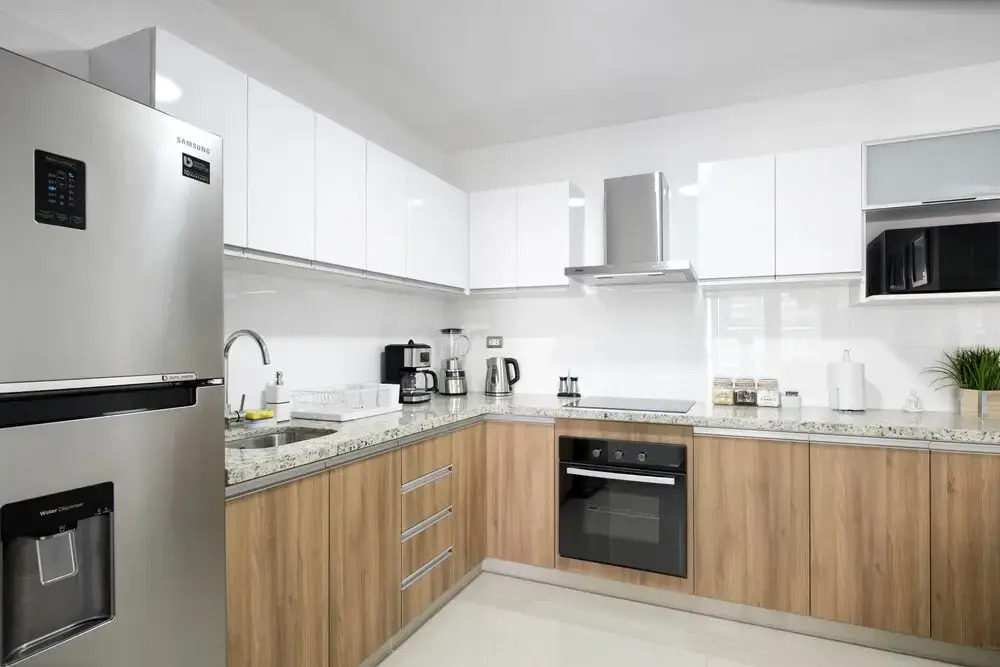 UR Place Rentals -2Bdrm Canvas Miraflore
