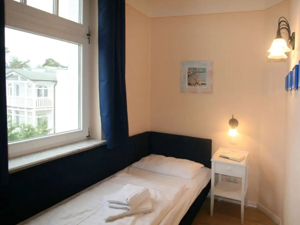 Apartment close to the sea