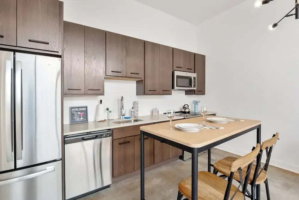 Ballpark Luxury Loft Steps from Arch