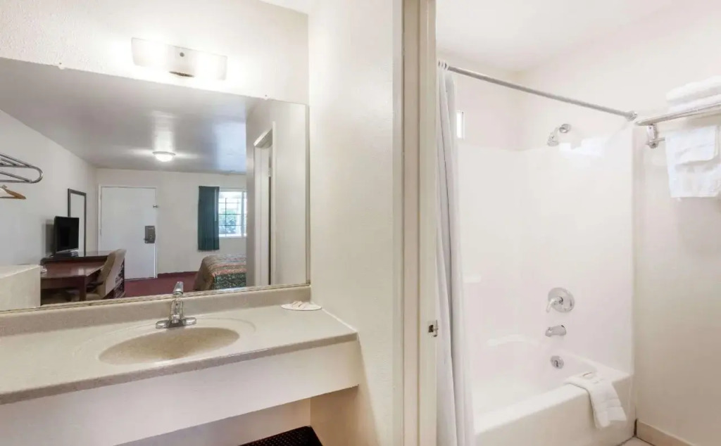 Rodeway Inn & Suites Blythe I-10