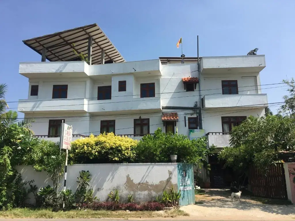 RUMA Surf Hotel