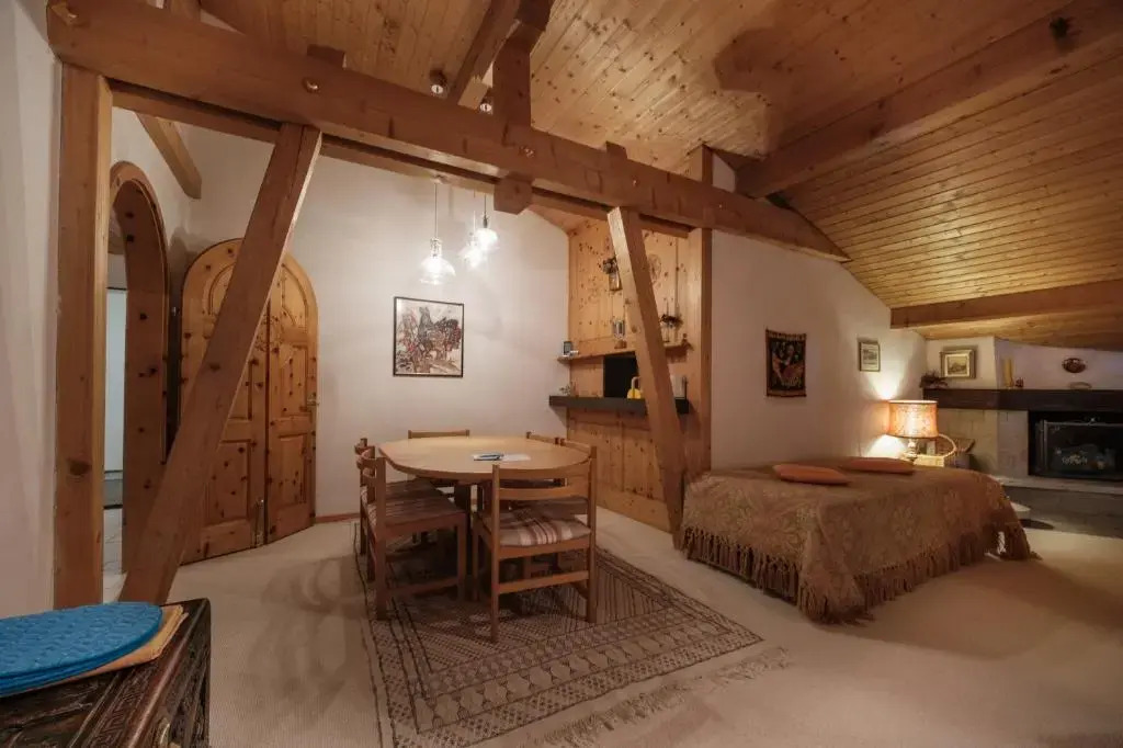 Casa Dschember, Wohnung 11, 1-6 Personen