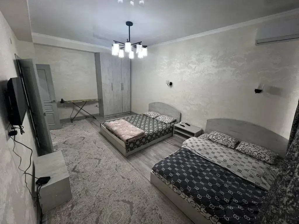 2-room studio-apartment on Chuykova 134a