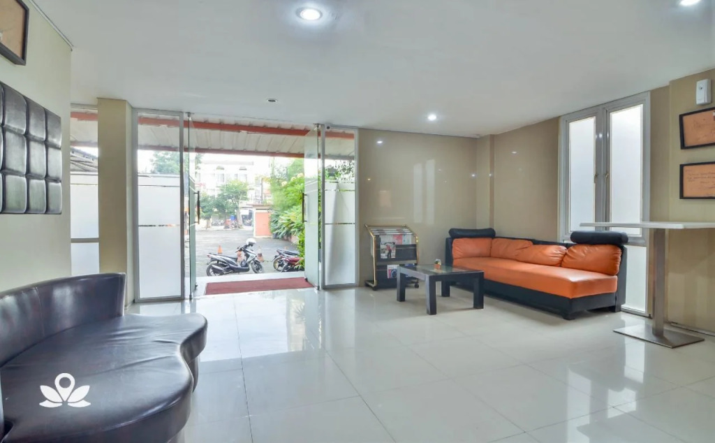 ZEN Rooms Image Hotel and Resto
