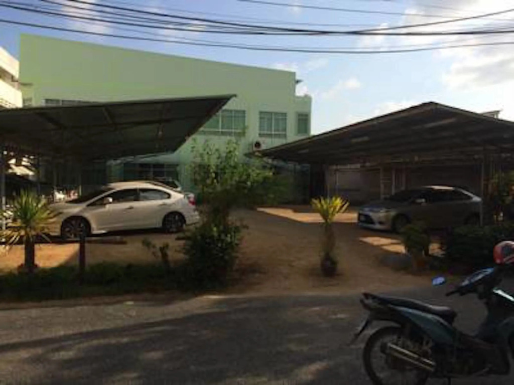 Benjamart Residence