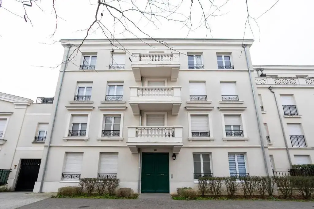 Lovely Cosy Apartment Terrace - 5 min DISNEYLAND Paris