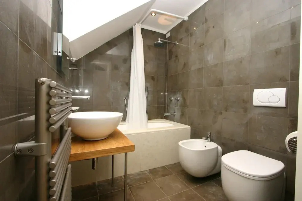 City Apartments - Leonardo