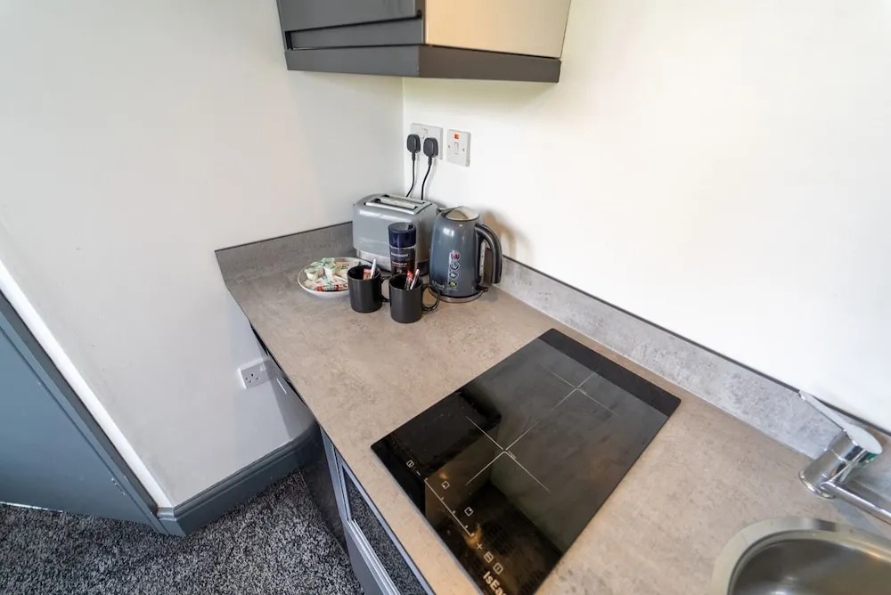 Spacious 1-bed Studio in Birmingham