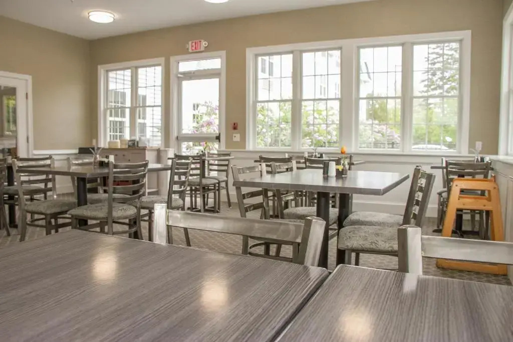 Acadia Inn