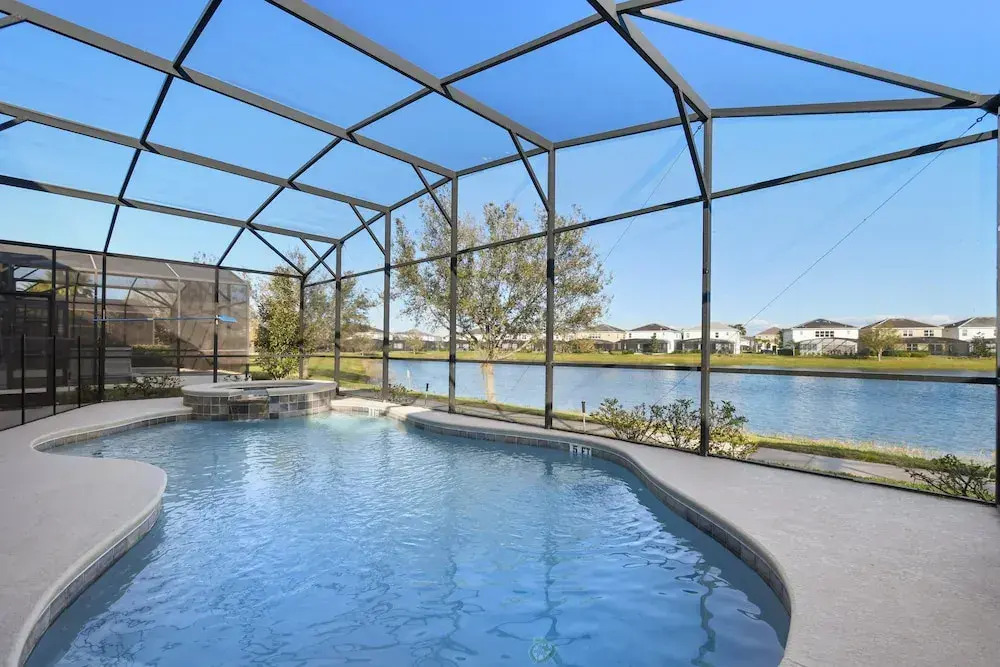 Elegant Home with Pool & Spa, Close to Disney