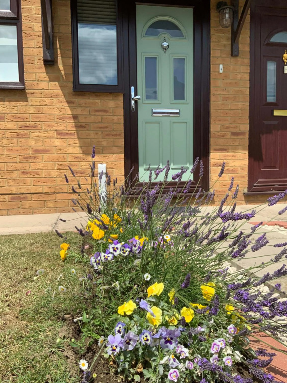 St Georges Snug - mins from Sea & Golf Course