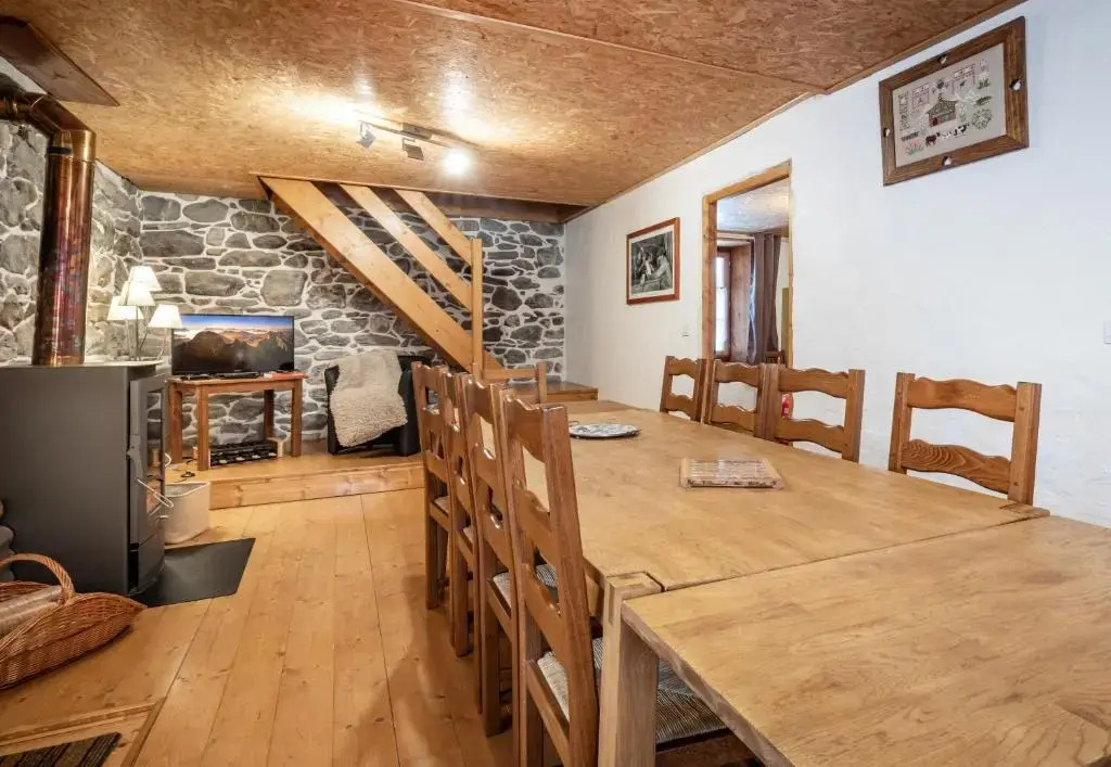 le chalet d'auguste 2 à 12 personnes