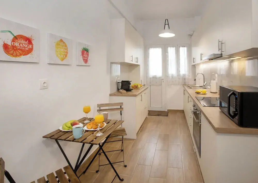 Beautiful apt near the sea by GHH