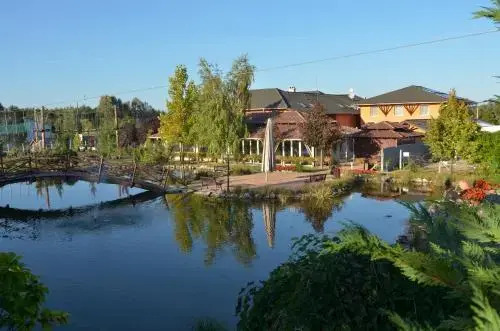 Bagolyvár Guesthouse, Restaurant, Wellness