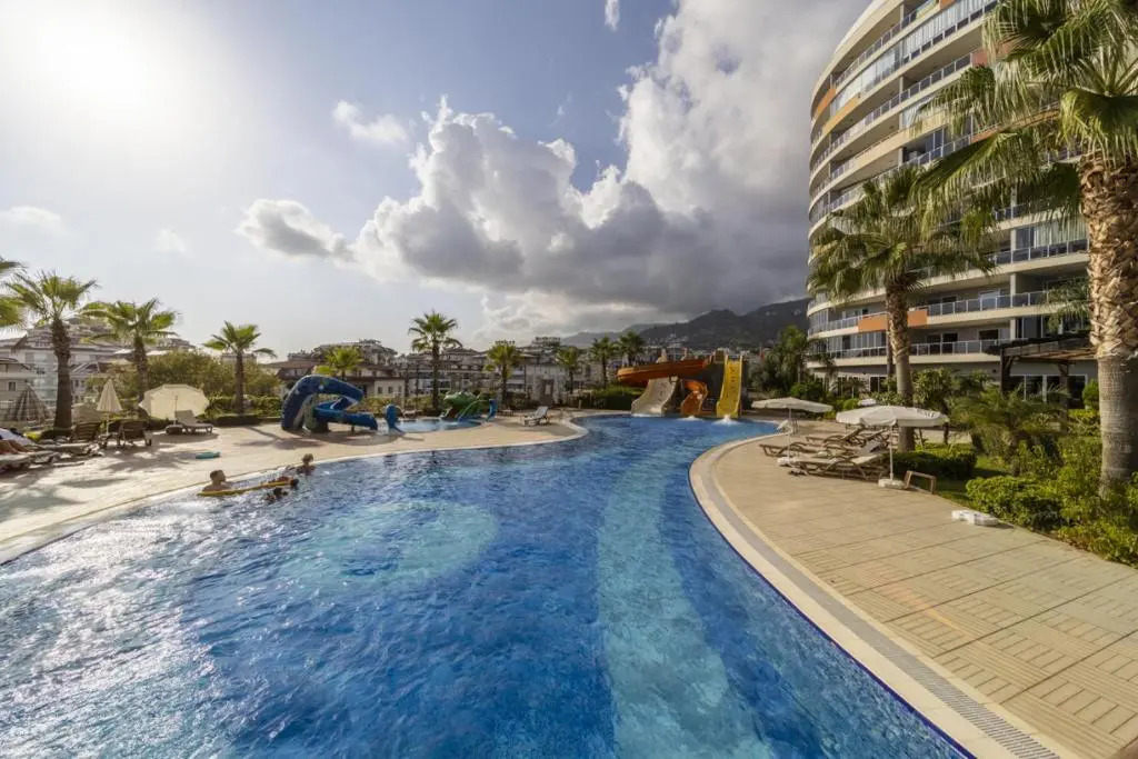 Colorful Flat with Shared Pool and Spa in Alanya