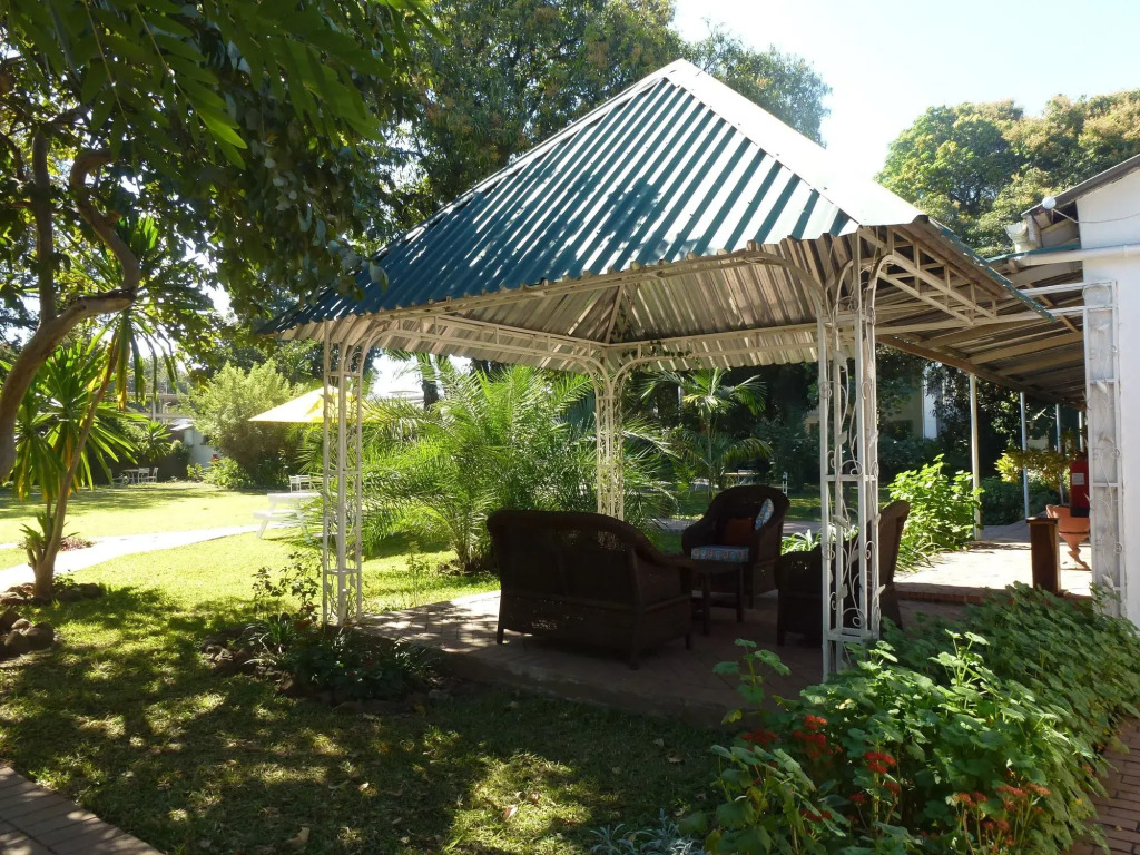 Fawlty Towers Accommodation & Activities