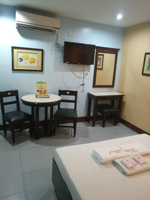 Vista Hotel Recto