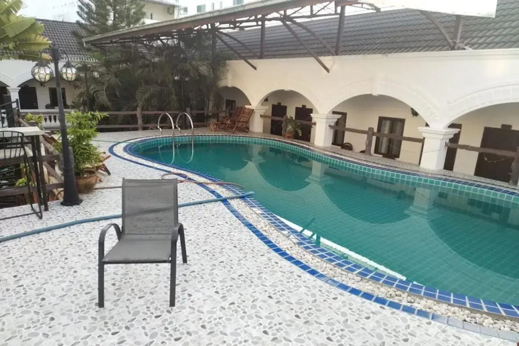 Mali Namphu Hotel
