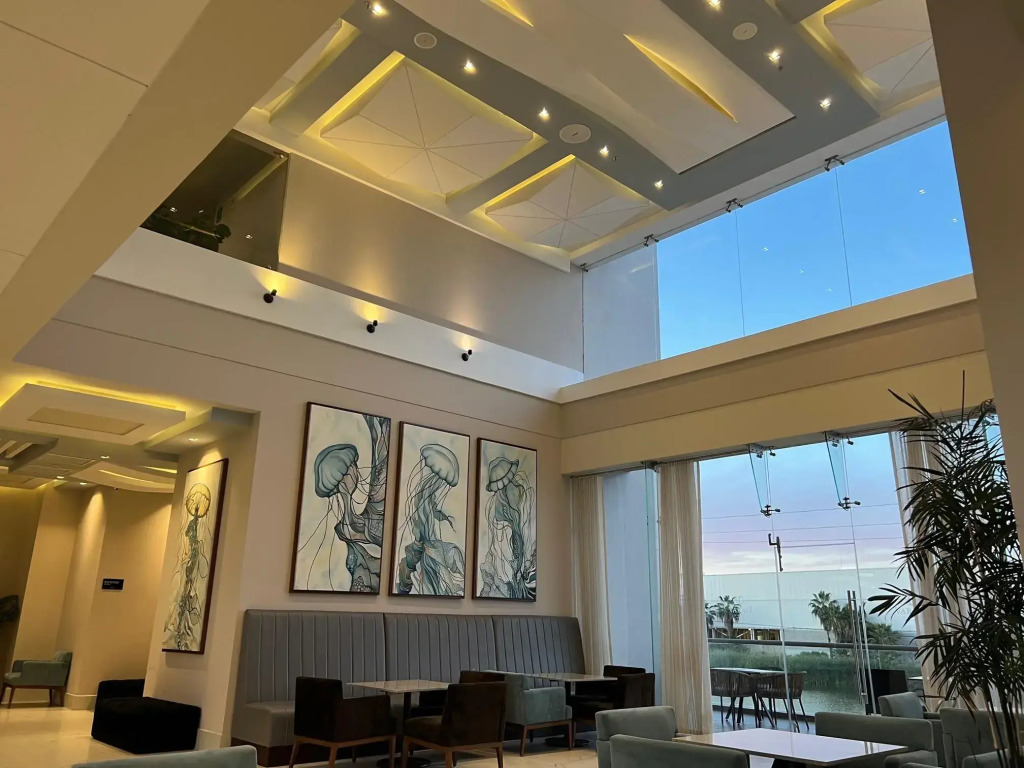 Varali Grand Hotel