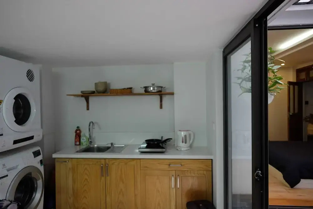 The Gallery House