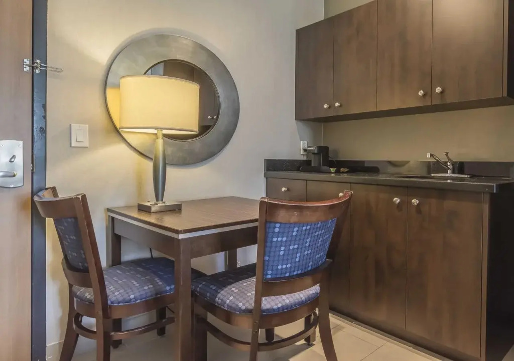 Comfort Inn Toronto City Centre