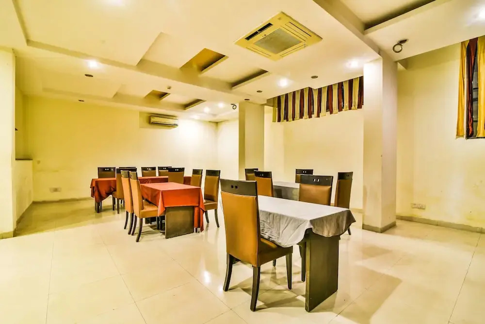 FabHotel Phase 3 DLF Corporate Park