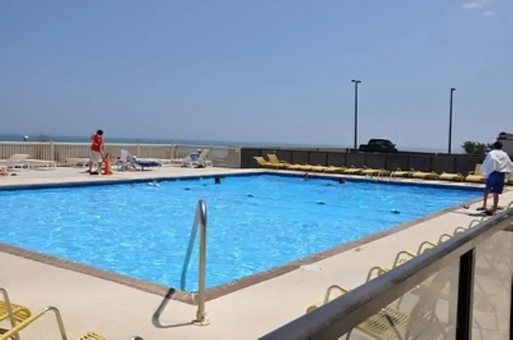 Golden Sands 504 - 2 Br Condo