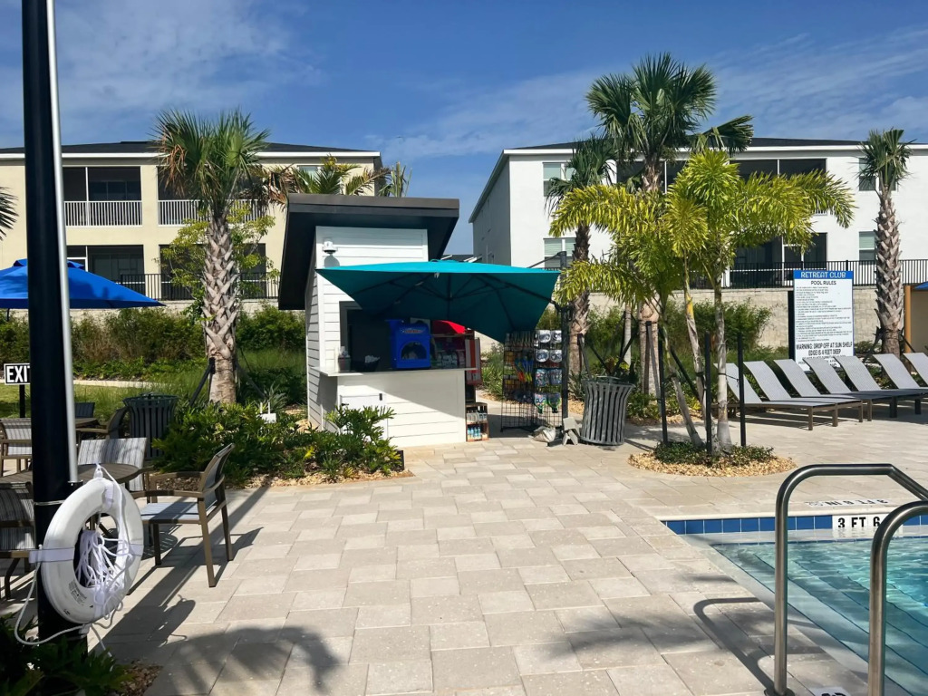 8 Bedroom Resort Style Home close to Disney.